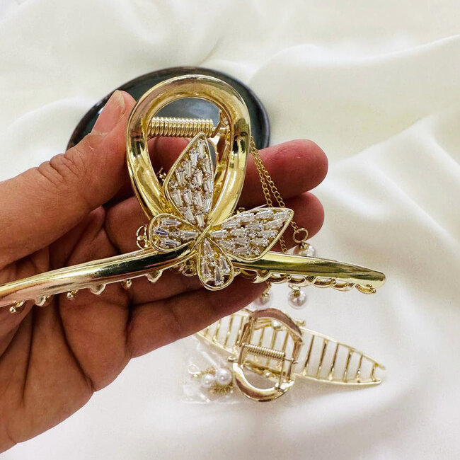 Zaya double-sided baguette butterfly clip