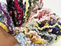 اسکرانچی پارچه ای گل گلی لب توری