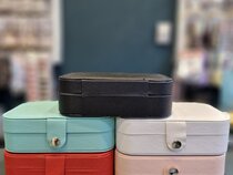 جعبه جواهرات چرمی مسافرتی مستطیلی