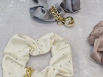 کش اسکرانچی ساتن نگین دار آویز دار